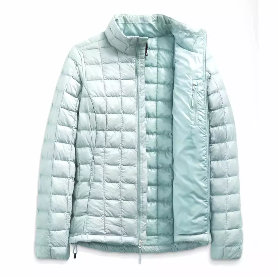 The North Face 2022 Women's Thermoball Eco Jacket 2.0 Winter Outerwear 1 The North Face 2022 Women's Thermoball Eco Jacket 2.0 Winter Outerwear